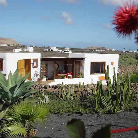 Tinache Lodge *