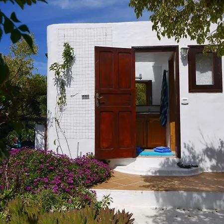 Tinache Lodge *